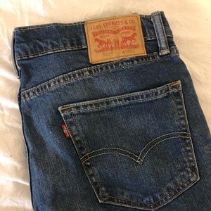 Men’s Levi cutoff shorts